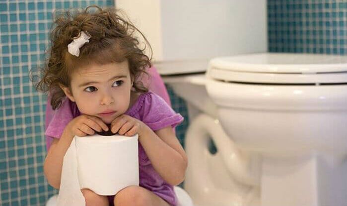 Intestinal problems indicate the presence of parasites in the child’s body